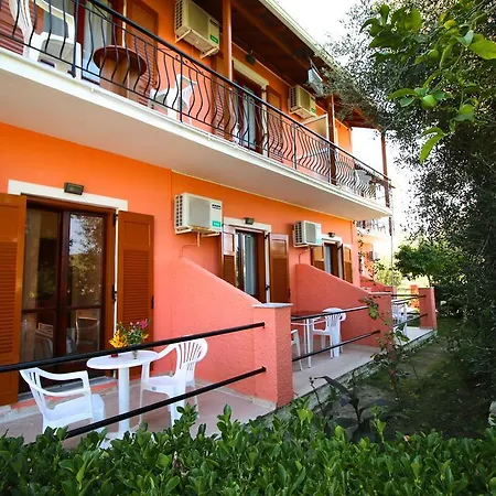 Adriana Apartamento Perivólion
